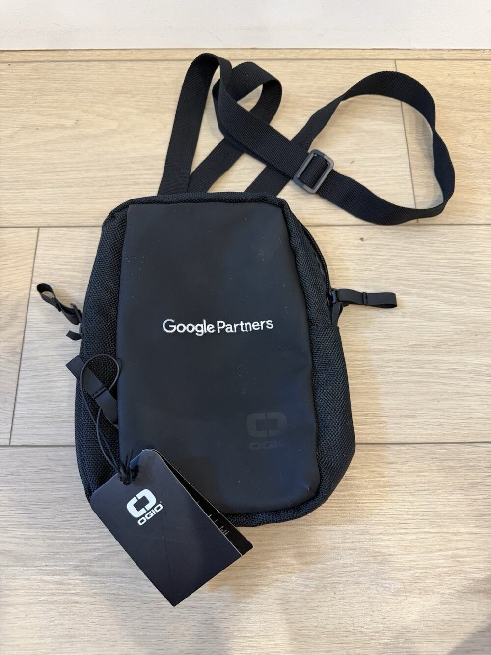 OGIO Small Messenger Bag